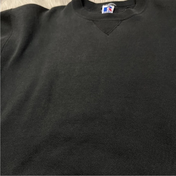 Vintage Russell Made In The USA Black Crewneck Sweater - Picture 9 of 12